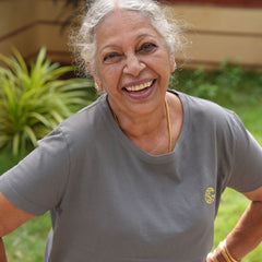 IRON GREY - WOMEN TSHIRTS – SUPER COMBED COTTON – PLANT DYED- ANTI MICROBIAL / ANTI BACTERIAL– ROUND NECK – HALF SLEEVE TSHIRT – DURABLE FOR ACTIVE AND EVERYDAY WEAR – 180gsm – PACK OF 1